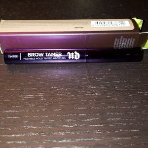 Urban Decay Brow Tamer